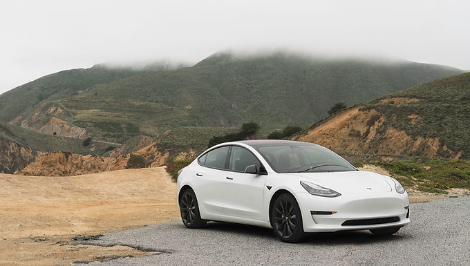 De nuevo: Tesla tendrá que reparar sus vehículos de conducción automática, son más de 300 mil