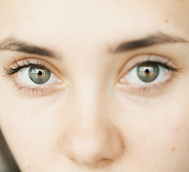 woman doing EMDR therapy in Minnesota