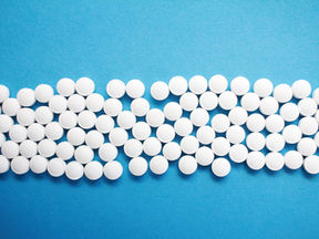 Frequent Aspirin Use and Ovarian Cancer Risk