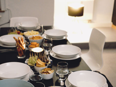 যেনে কুকুৰ তেনে টাঙোন