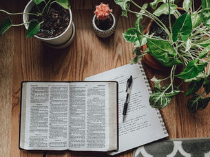 Key Factors in Preparing a Study Bible