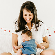 mère heureuse avec son bébé. Maman épanouie. Image de Jonathan Borba