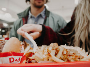 ラスベガスで絶対食べたい!日本未上陸アメリカのファーストフード8選【2025年版】