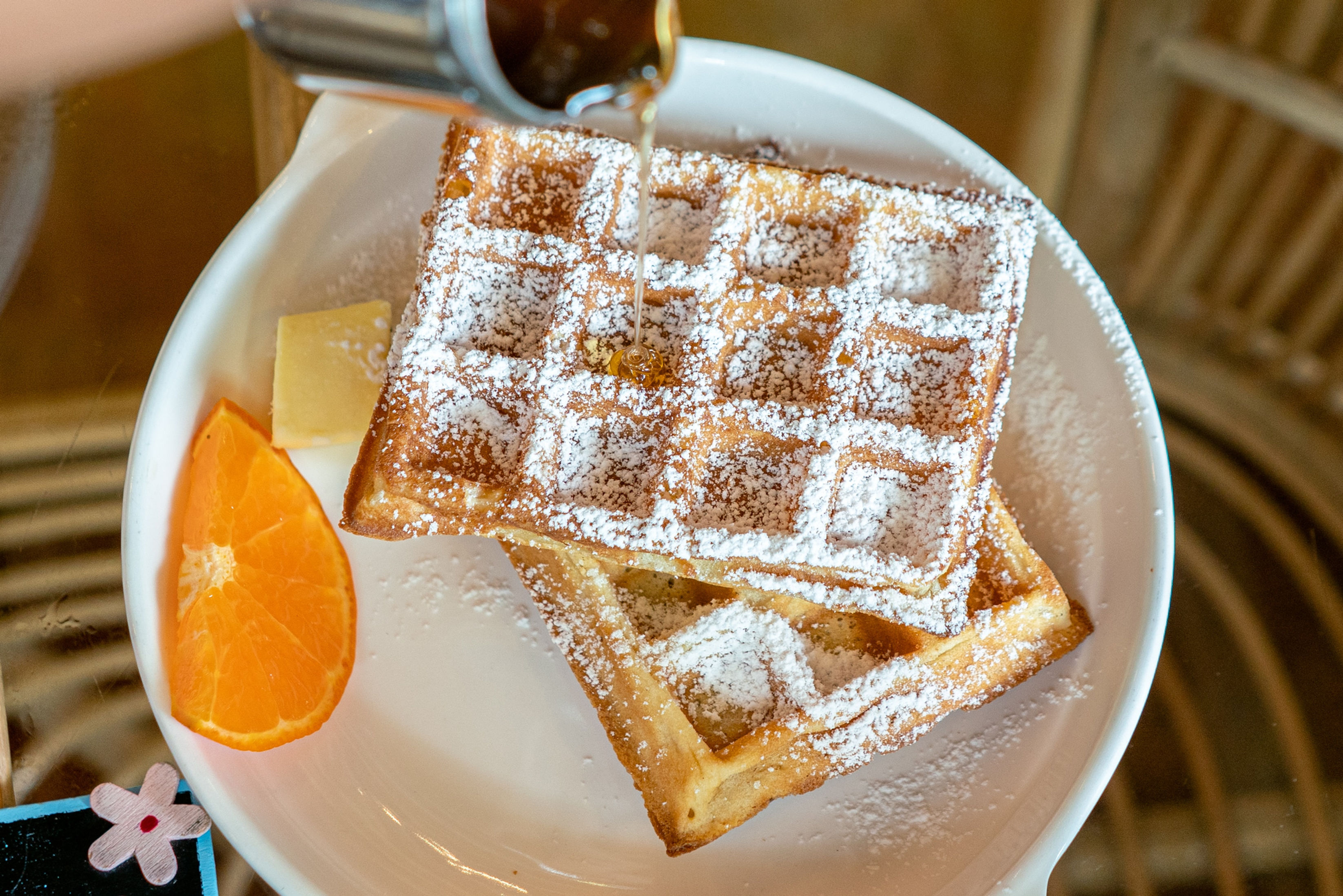 Waffeln mit Puderzucker