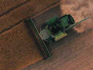 Tratores produzidos a partir de 2016 terão prioridade no Renagro