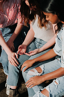 a multicultural group of women, image by Priscilla Du Preez