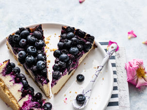 Recette irrésistible du cheesecake aux myrtilles et spéculoos