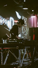 DJ tour managing