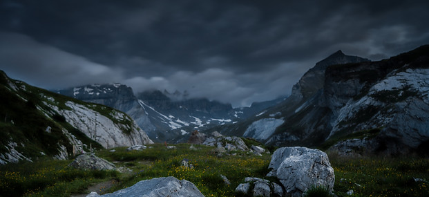 Regenwolken Gebirge