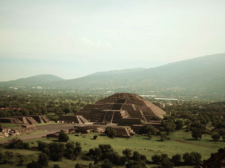 DE TEOTIHUACÁN A LA VILLA: UNA CITA CON DEIDADES Y BONDADES.
