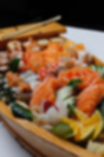 ITSUMO SETS AND PLATTERS