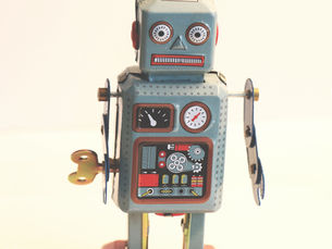 AI vs. Human Virtual Assistants
