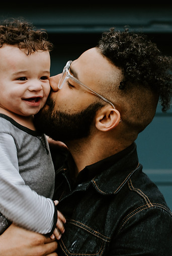 Discover how social and emotional intelligence training with Dr. Tara Wilkie can help you understand and manage stress and anxiety at home and create happy and healthy family environments.