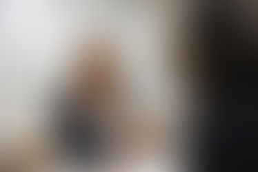 When Should SMEs Hire Their First Employee? 