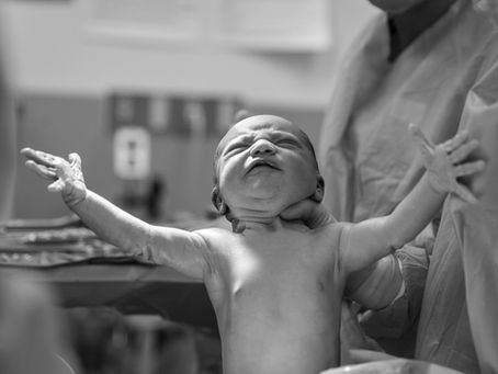 Birth Photography: How to Budget for Your Once-in-a-Lifetime Experience