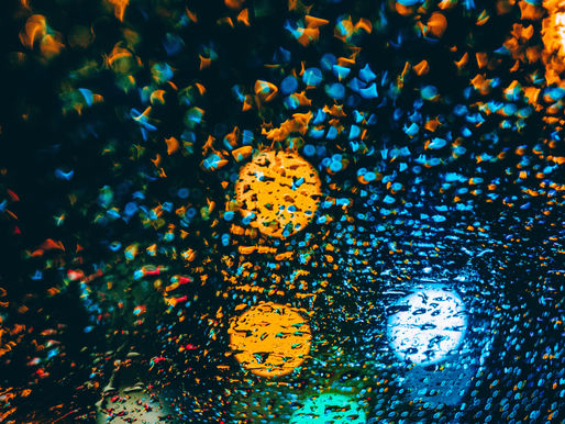 Under a rain of blue beans