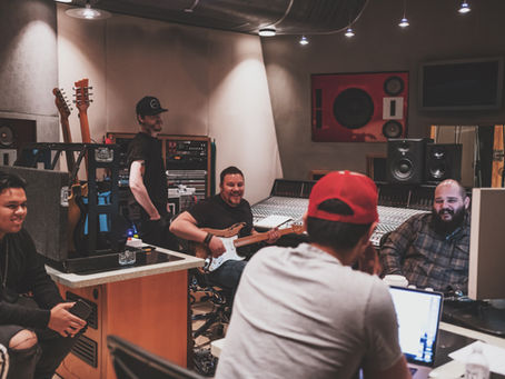 How to Create an Electronic Press Kit (EPK)