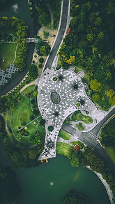 Image by Izuddin Helmi Adnan