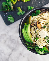 Rice noodles with tofu and coconut milk