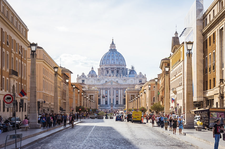 Piazza S Pietro Colonnnato 15 minuti a piedi da Vacanze Romane