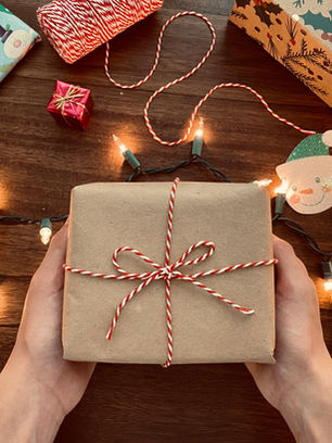 Christmas Gift Ideas for Couples: Why We Buy One Christmas Gift Together