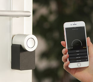 Image by Sebastian Scholz (Nuki)