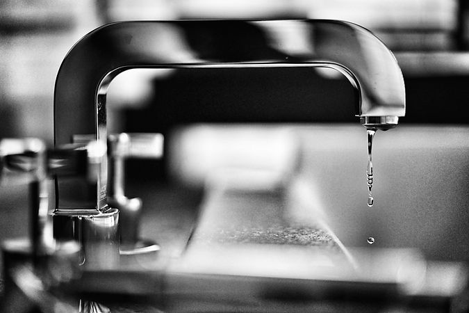 chrome tap dripping