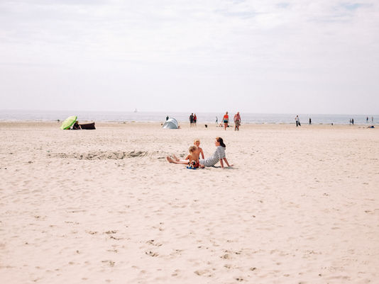 Seasonal Waste: How To Have a More Sustainable Beach Day