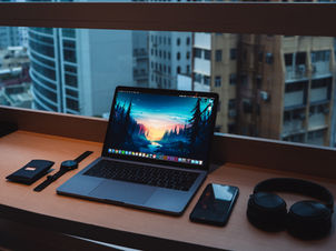 Tech-Free Weekends: Why You Should Try It and How to Do It Successfully