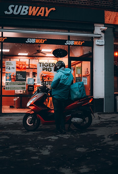 Image by Matheus Bardemaker