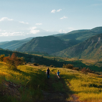 Image of moutains in Colorado, Solaris Energy's headquarters, by Holly Mandarich
