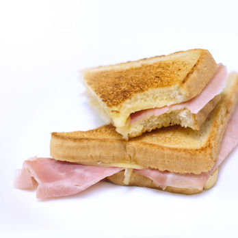 Sausage sandwich
