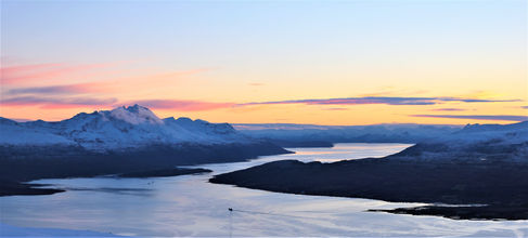 יותר כאן ויותר עכשיו