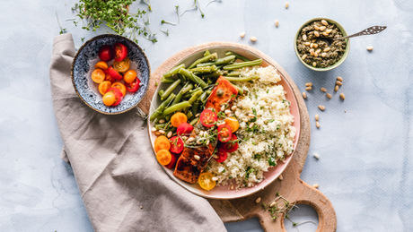 Mediterranean Diet: The Apeiron Life Perspective