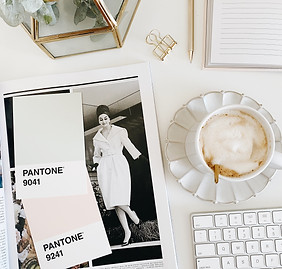 pantone-de-couleurs-avec-ordinateur