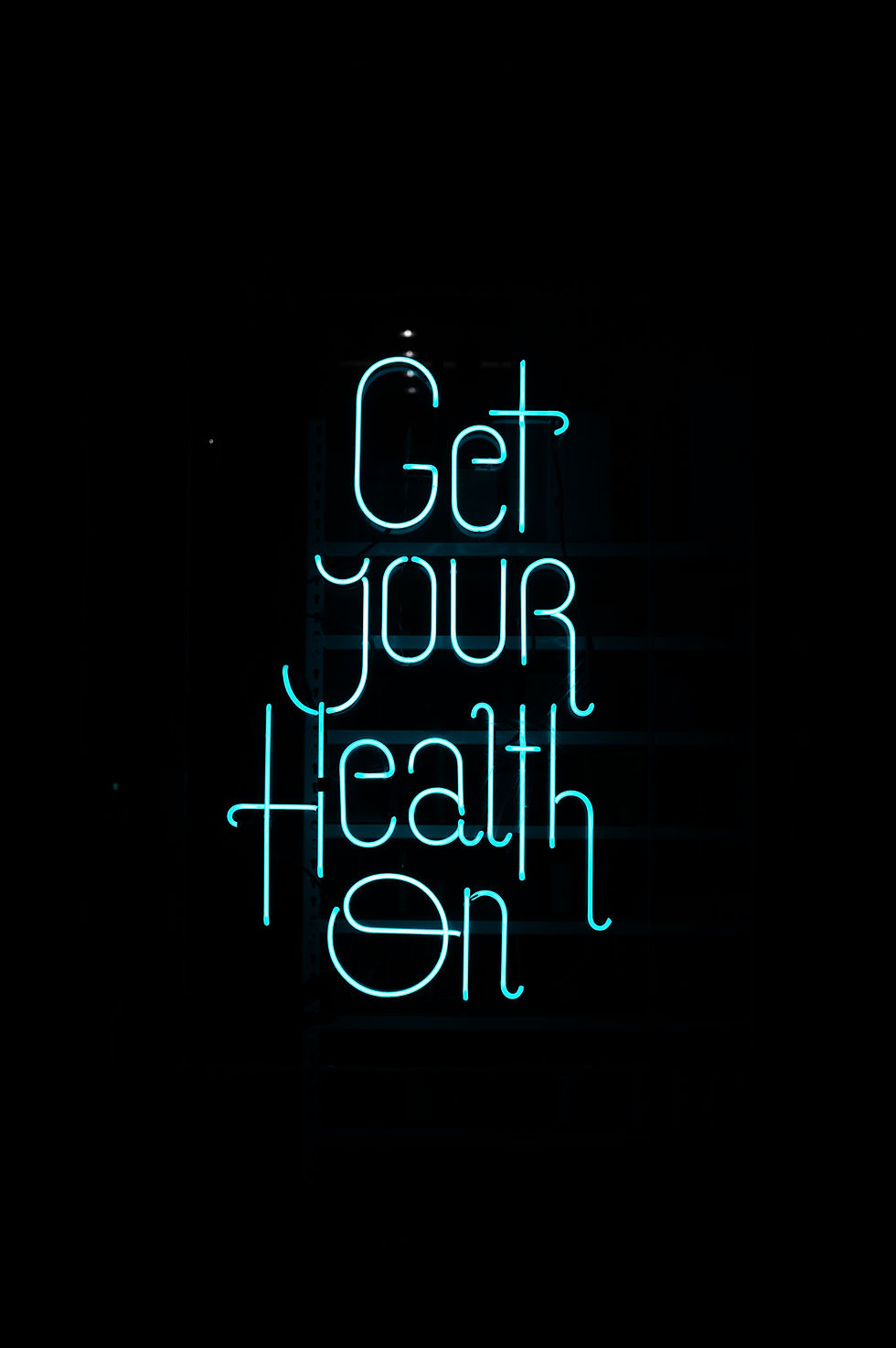 In this inspiring episode of Health-ing, hosts Ushma Issar and Thomas Plochg welcome Dr. Patricia Welch Saleeby, a global leader in health, disability, functioning, and social work.