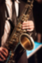 Jazz in der Kirche mit Hugo Read am Saxophon und Band