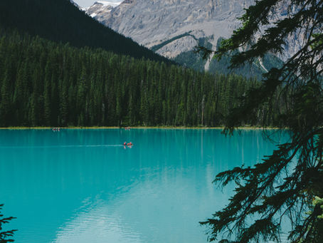The Canadian Rockies: A Must-See Destination for Adventure Seekers and Nature Lovers