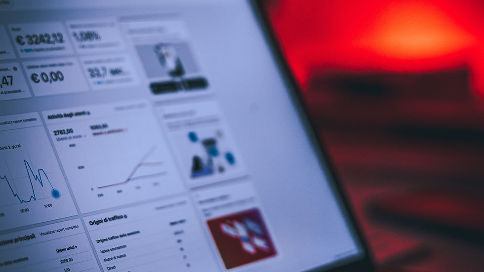 Yüksek açıdan, yapay zeka destekli SEO ve satış odaklı SEO stratejilerini gösteren grafik