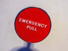 Gold again heading for record highs as debt ceiling crisis looms