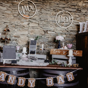 Candy bar para bodas según el estilo del evento (con chispa y sin moños)