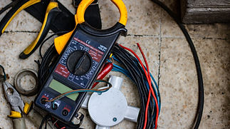 Elektriker Notdienst in Regensburg bei Stromausfall im Einsatz 24h Notdienst Elektriker von Elektrotechnik Rakin OHG in Rege