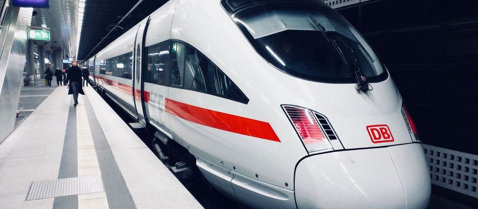 Überlastetes Schienennetz, fehlende Daten // Wegner: „Wir brauchen ein besseres Monitoring der Bahnverbindungen“