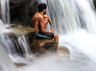 Image by André Noboa