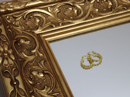 Twelve Ultra-Desirable Jewels to Twist Your Winter Looks