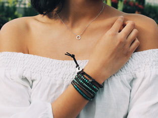 How to Wear Bloodstone Jewelry: Metal Choice, Styling Tips, and Gemstone Healing Synergy