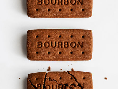 The Hungry Poet: My Life in Food — Beckett, a Banana, and a Couple of Soggy Chocolate Bourbons at the Sixth Hole