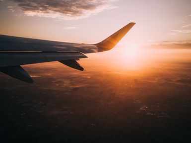 Viajar de graça? Veja como viajar sem gastar com passagens aéreas!