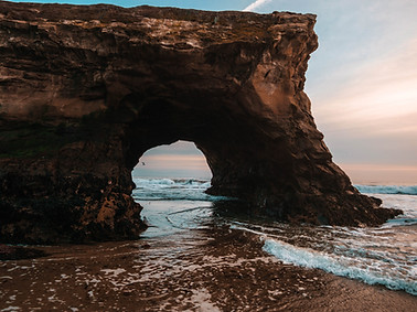 Image by Isaac Ordaz