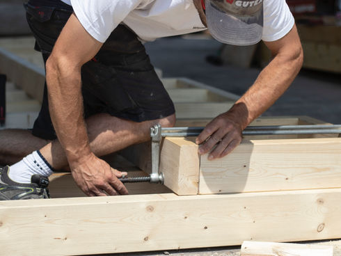 Why Your Roofing Business Need the Best Web Designer